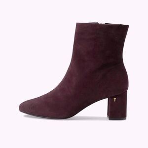 Ted Baker Neomie suede bootie. Sz.8
